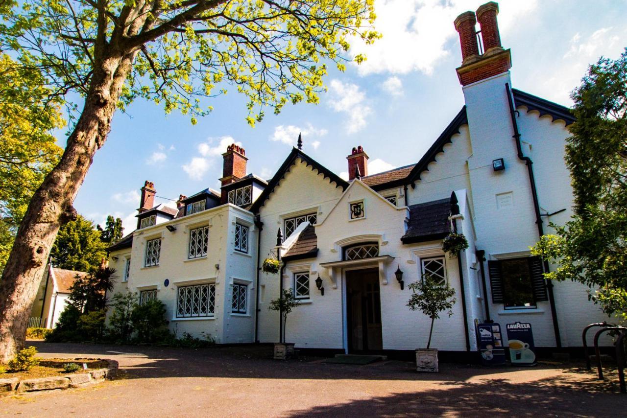 The Alverbank Hotel ゴスポート エクステリア 写真